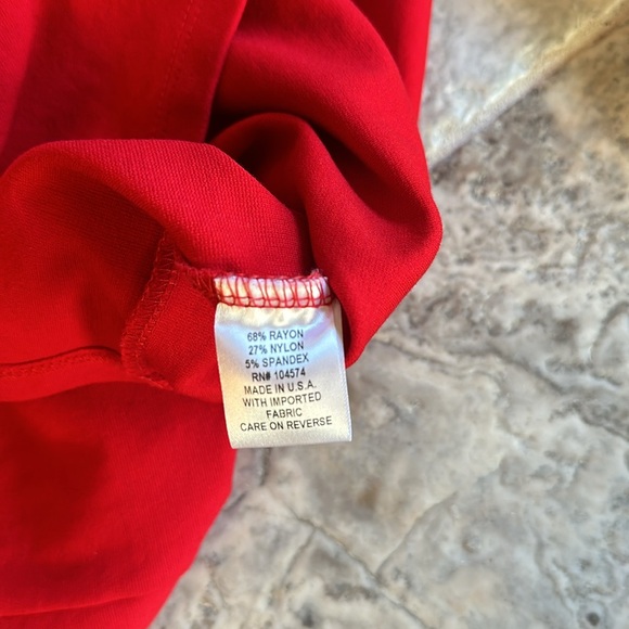 Red party dress - Picture 5 of 5